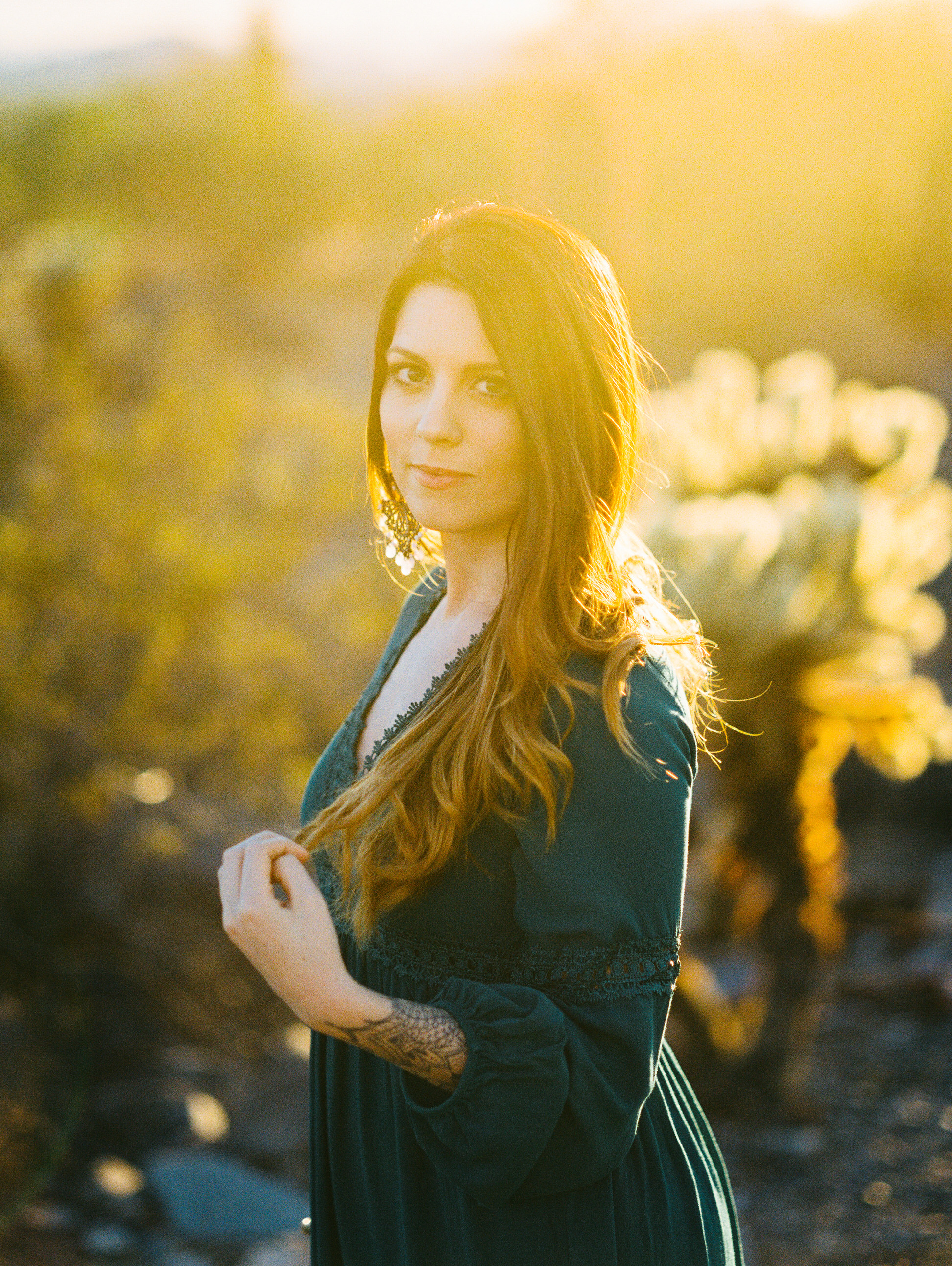 Arizona Desert Sunset Engagement Pics