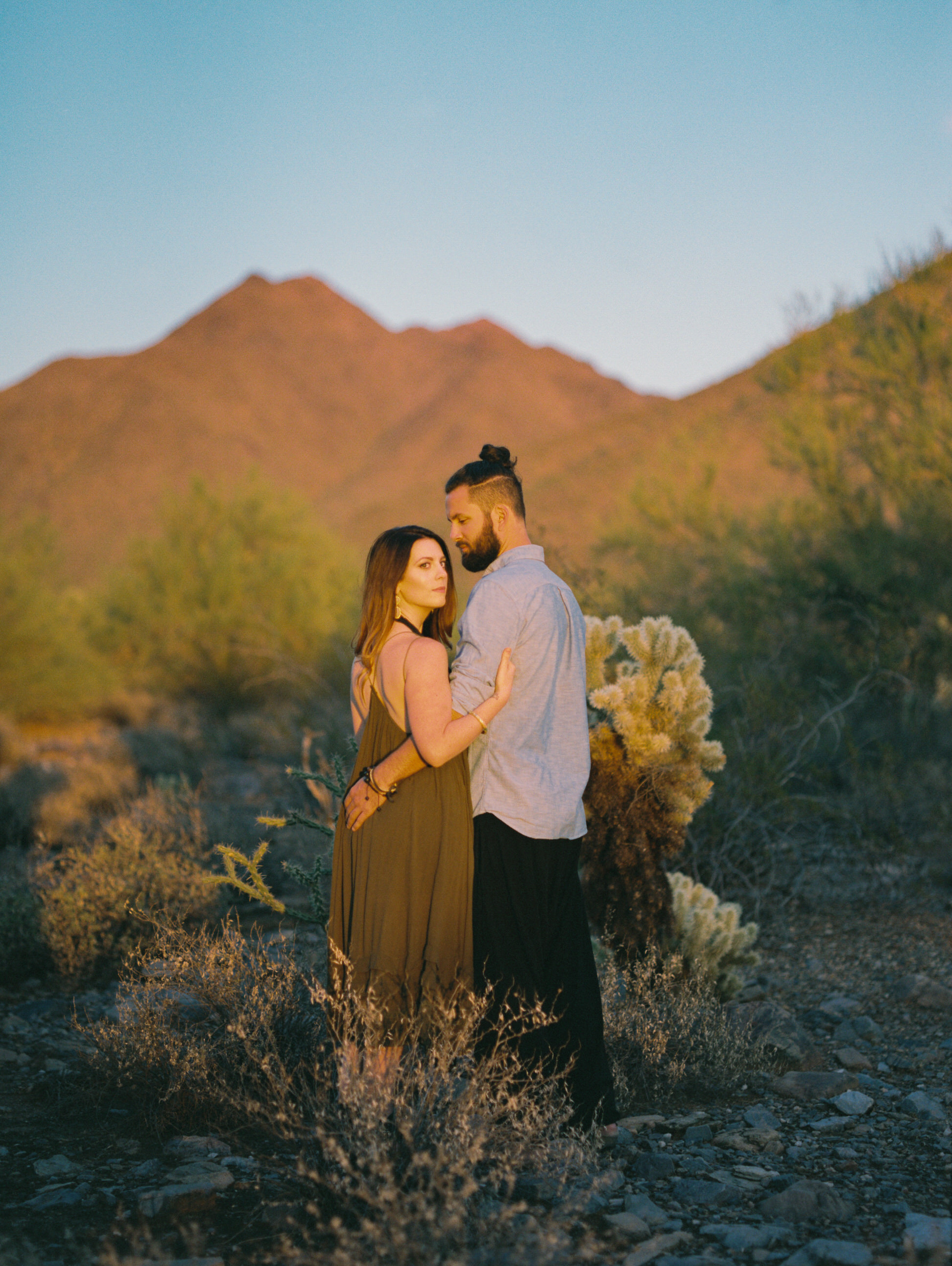 Arizona Desert Sunset Engagement Pics