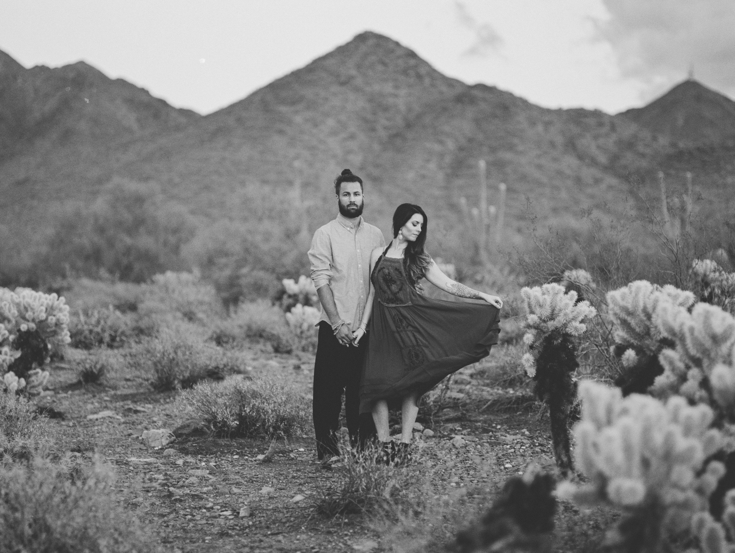 Arizona Desert Sunset Engagement Pics