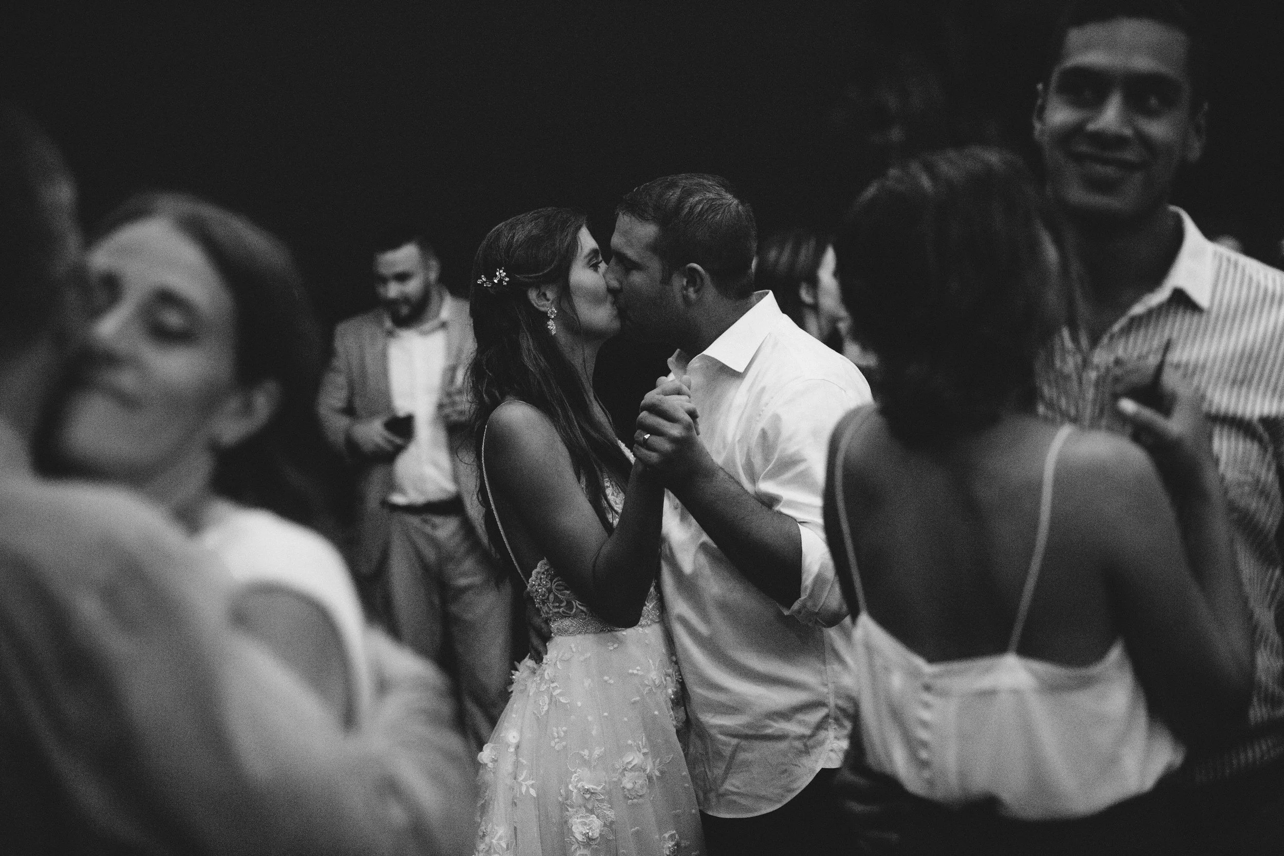 RM_V_WED-1053.jpg