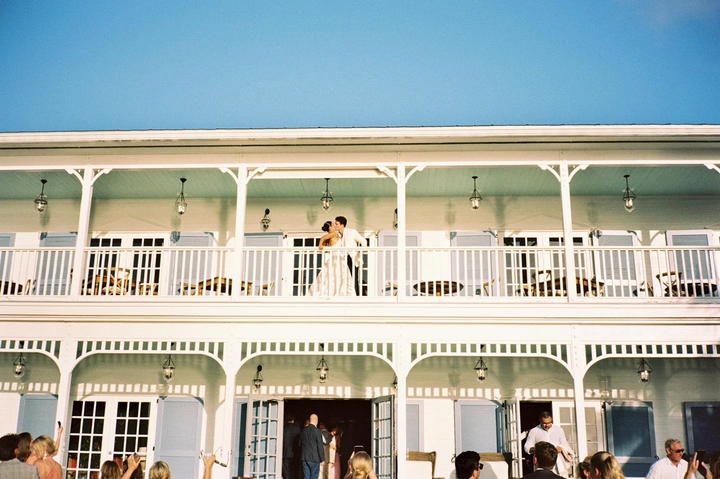 This is the stuff right here. I wanna shoot more weddings like this please.

📷: Contax T2
Dev/scan: @coastalfilmlab