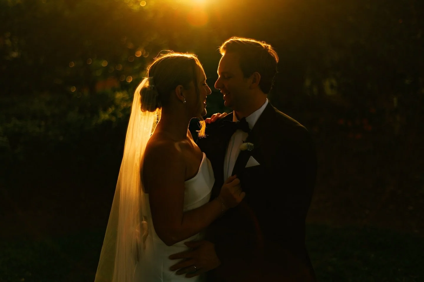 This summertime heat has me thinking back to Ansley &amp; Hunter in this gorgeous gold light 😍🔥 yeah we were sweaty