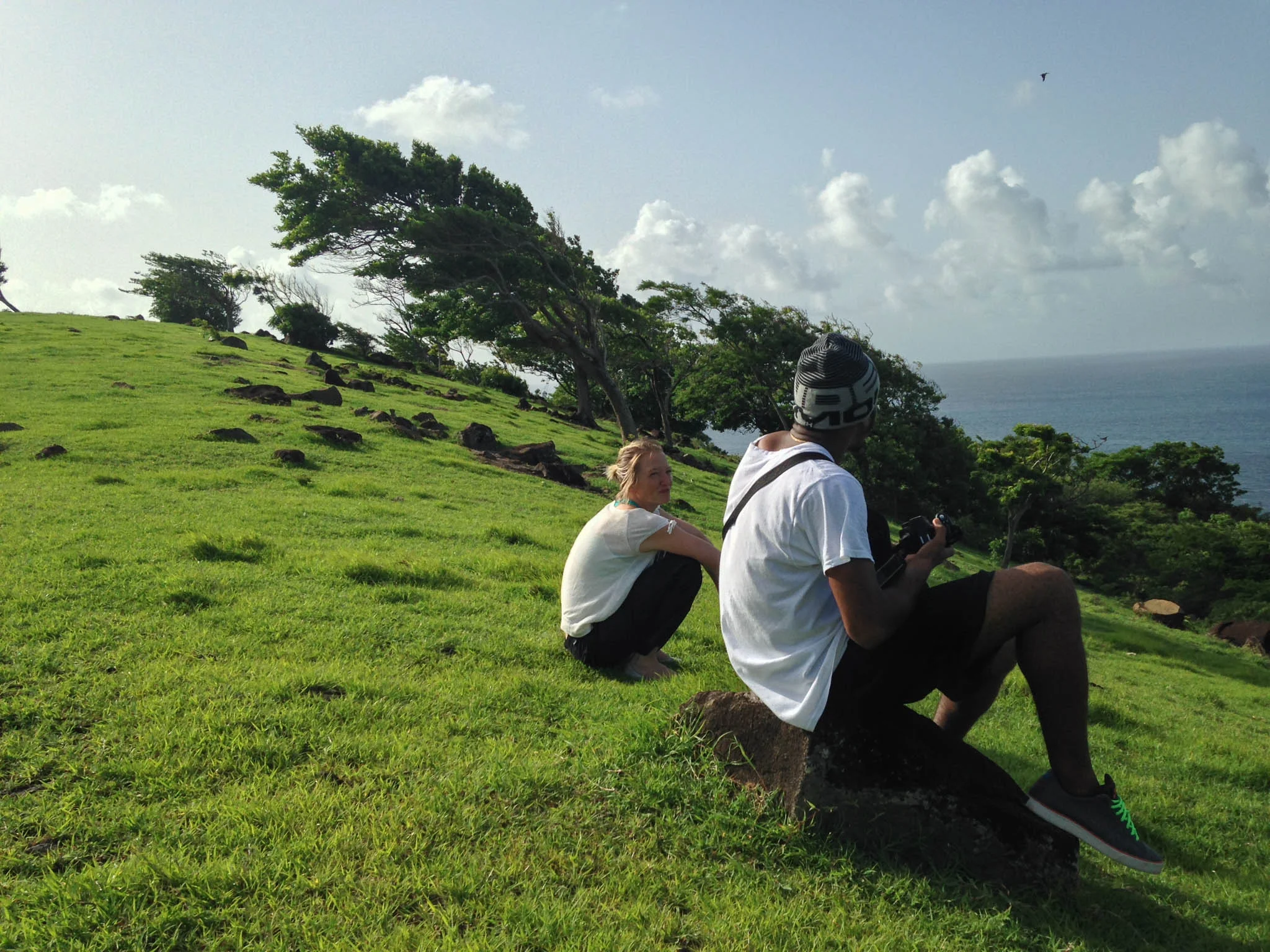 Nuin-Tara & Philmon Taylor on a bluff - Quadcopter buzzing overhead