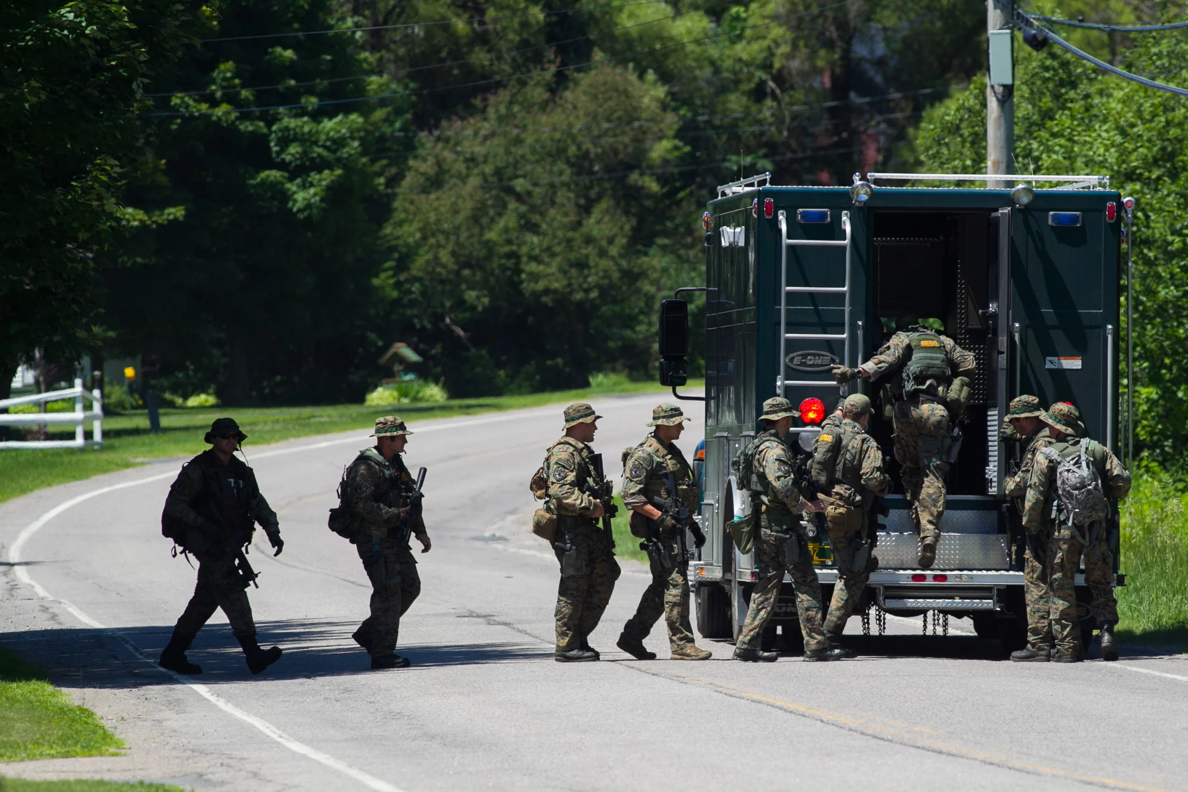NEW YORK MANHUNT