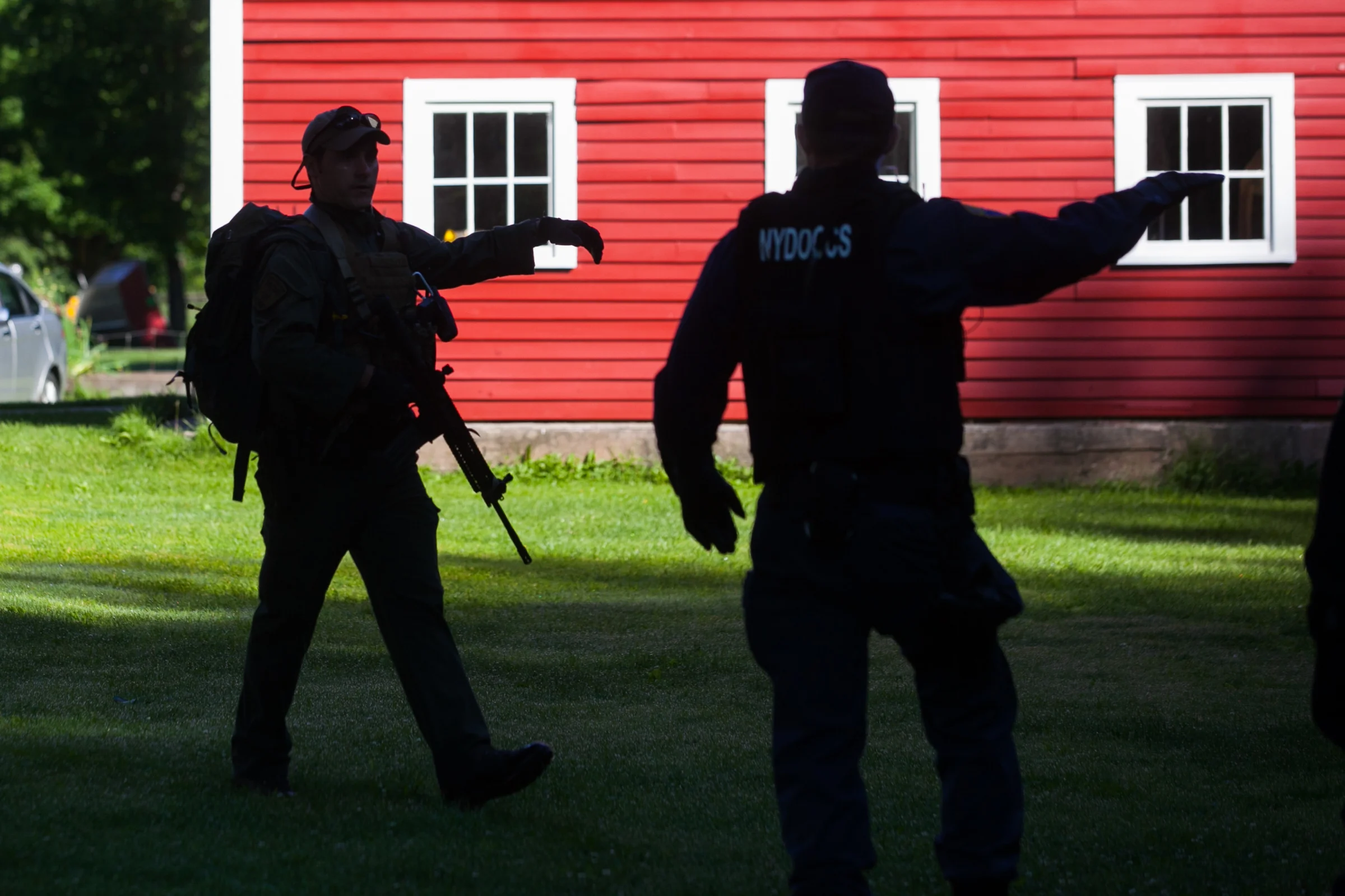 NEW YORK MANHUNT