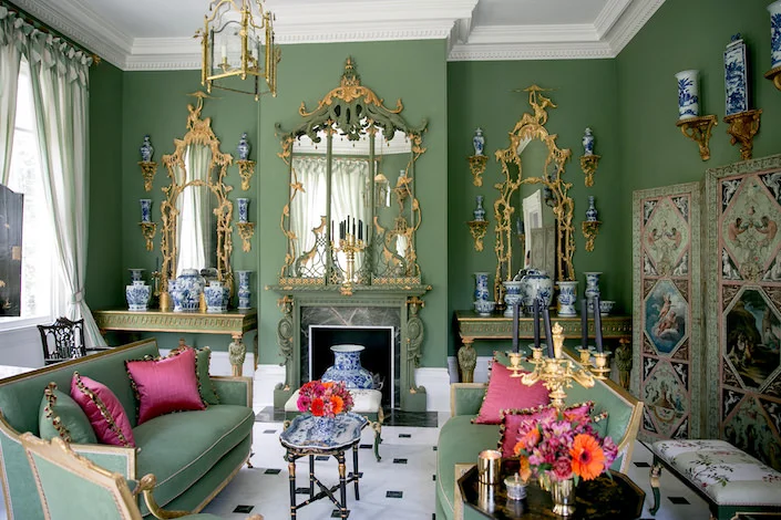 "Chinoiserie refers to the interpretation of Chinese style for a European market. This stylistic movement reached its zenith in the 18th century period known as rococo " - Carolyne Roehm. Above and below are photos of "The Chinoiserie Room" Carolyne created in her 18th century Greek Revival Charleston home, Chisolm House