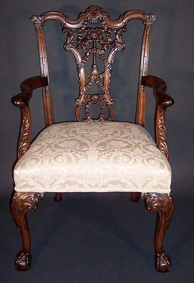 "Ribbon Back" dining armchair by Thomas Chippendale, 1755. This chair is an example of the extent to which a carver could go to embellish his furniture. Daniel Brechbiel, Pinterest