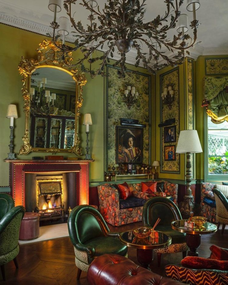 Elegant Dressing, Stylish Dining, Living with Art, Interior Design ...