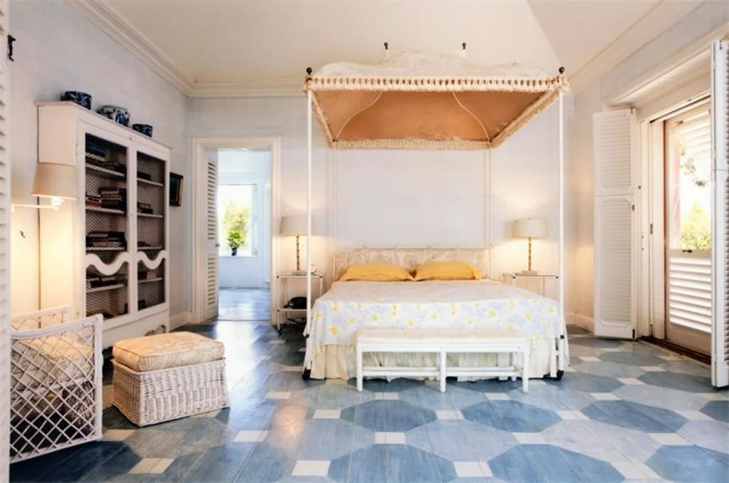 Elegant Dressing, Stylish Dining, Living with Art, Interior Design ...