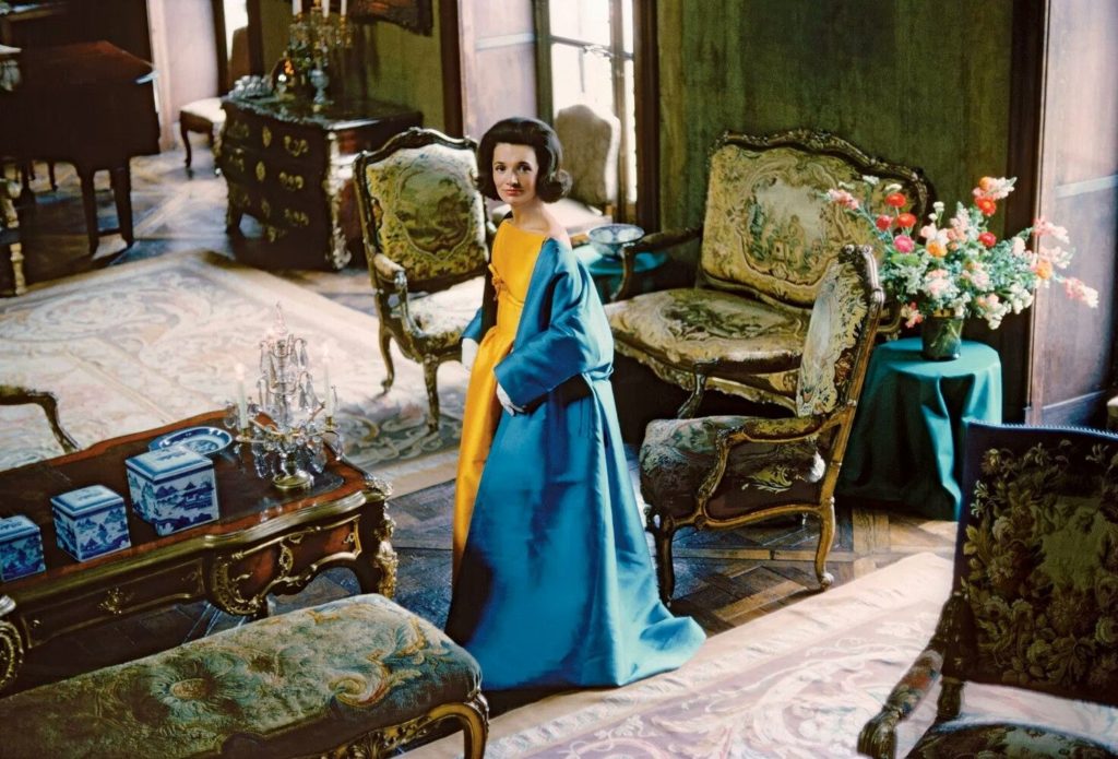lee-radziwill-in-memoriam-2019-habituallychic-001-1024x695.jpg