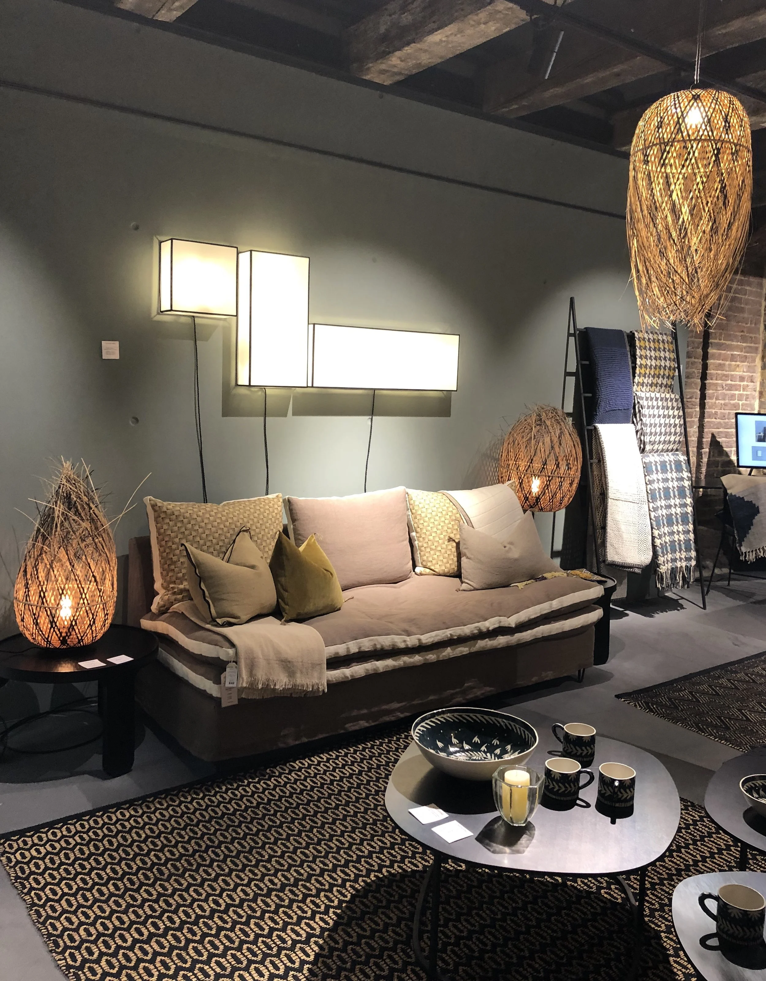 Elegant Dressing Stylish Dining Living With Art Interior Design