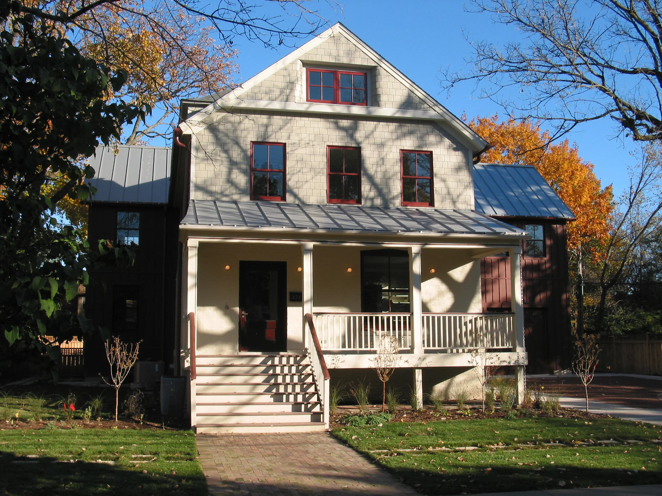 371 Vine HP South.jpg