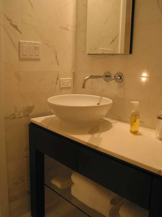 Hall Bathroom.jpg
