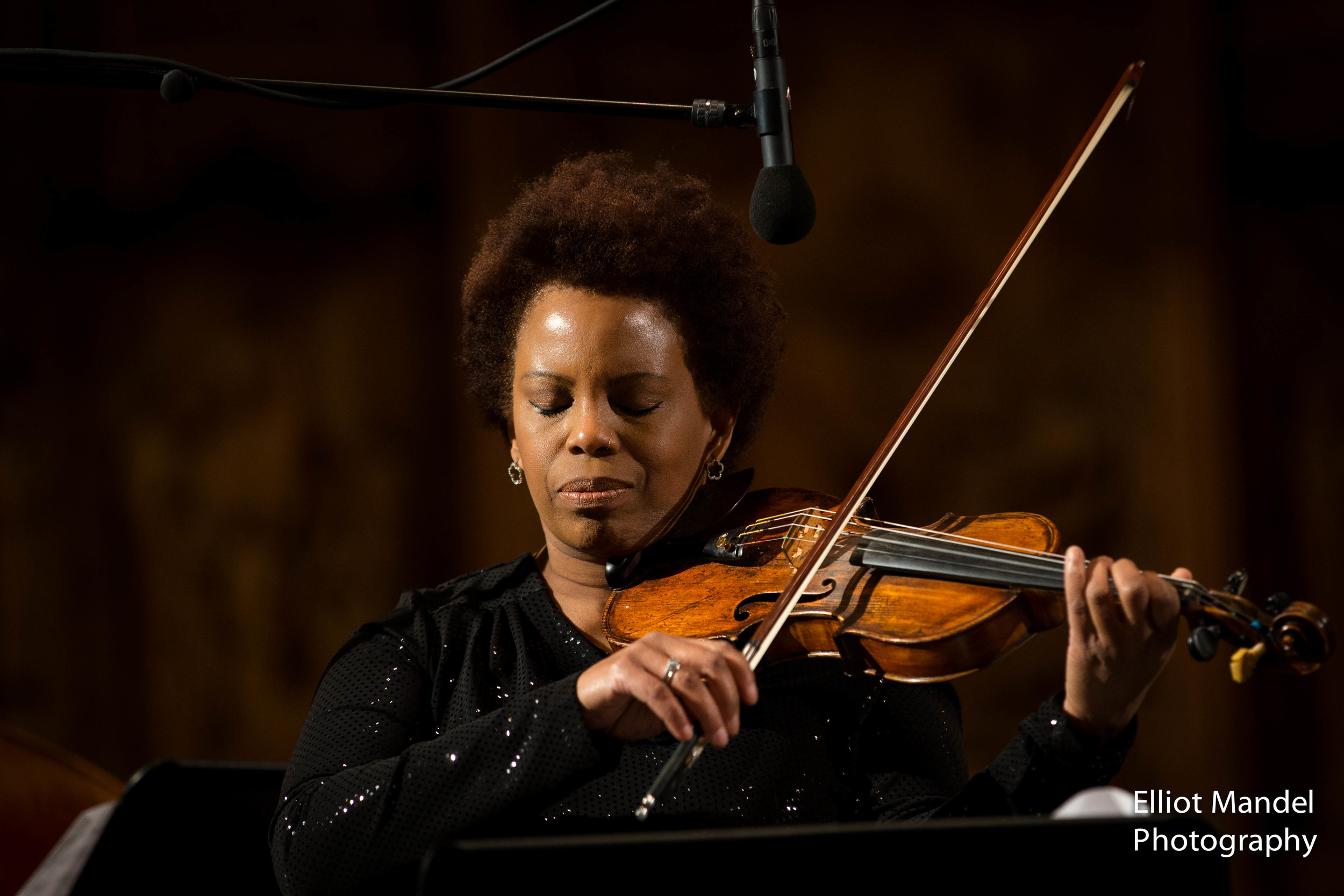  Regina Carter 