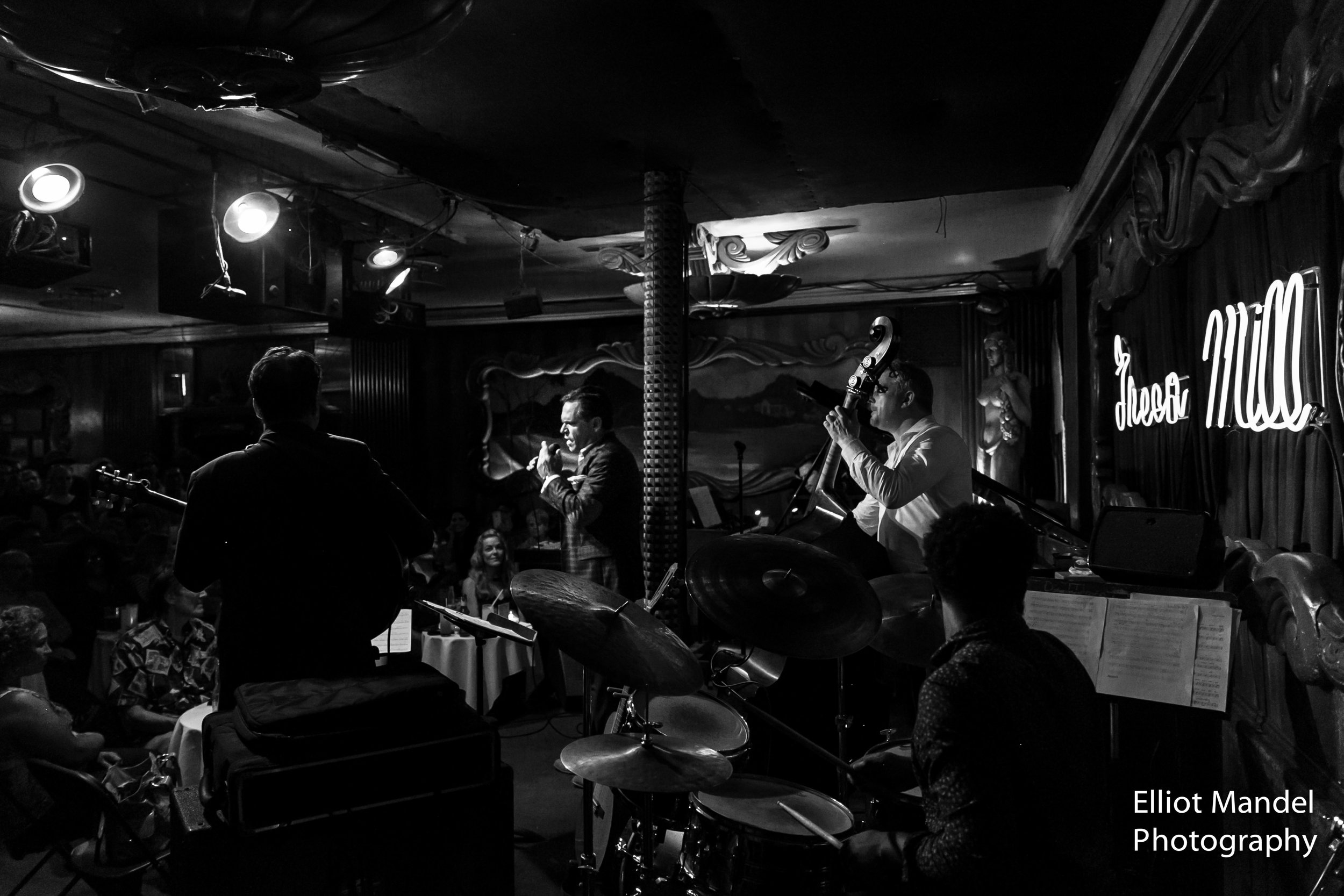 Kurt Elling lights up the Green Mill. 