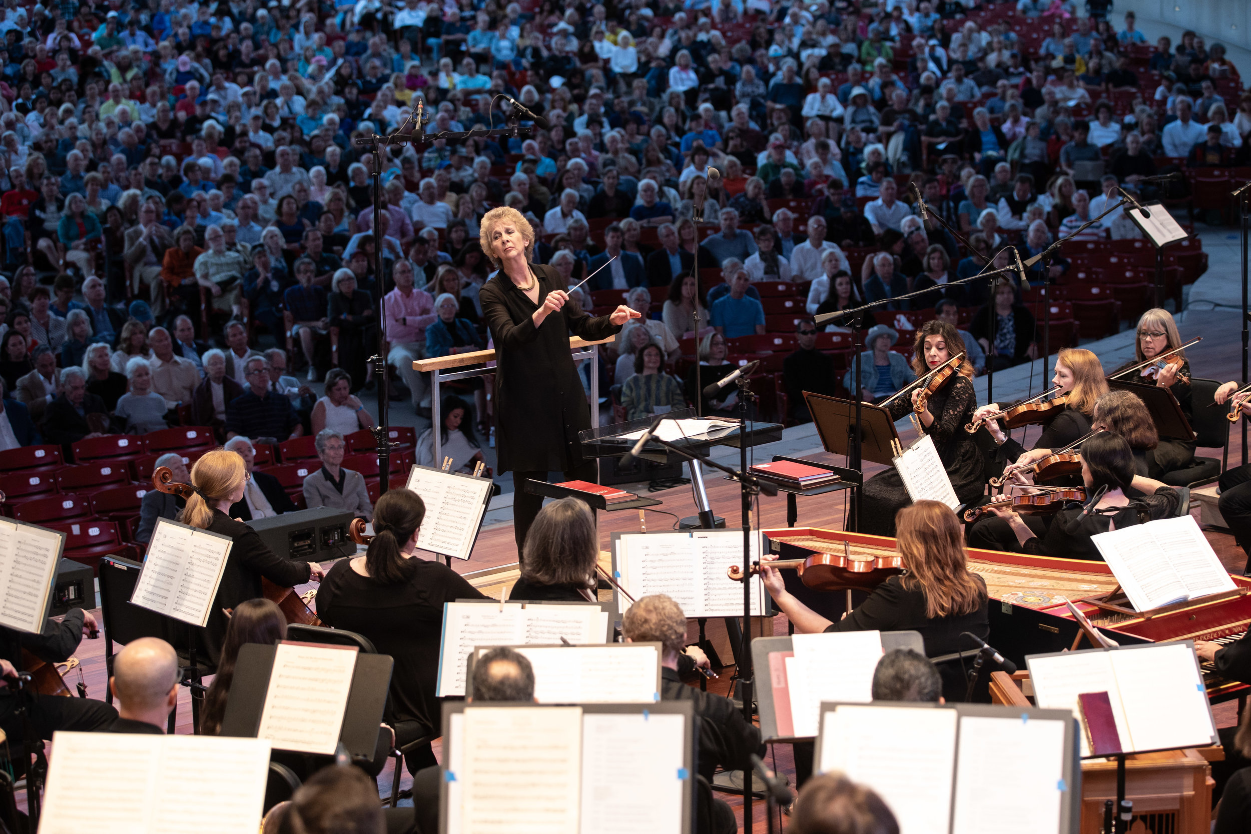 Jane Glover leads Music of the Baroque in its Millennium Park debut (Sept 12, 2018).