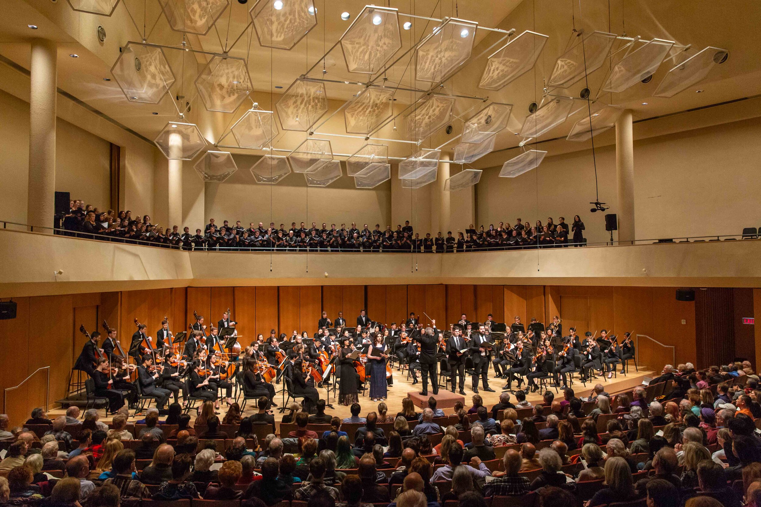  October: Victor Yampolsky leads the Northwestern Symphony Orchestra and Chorus in Beethoven’s Ninth. 