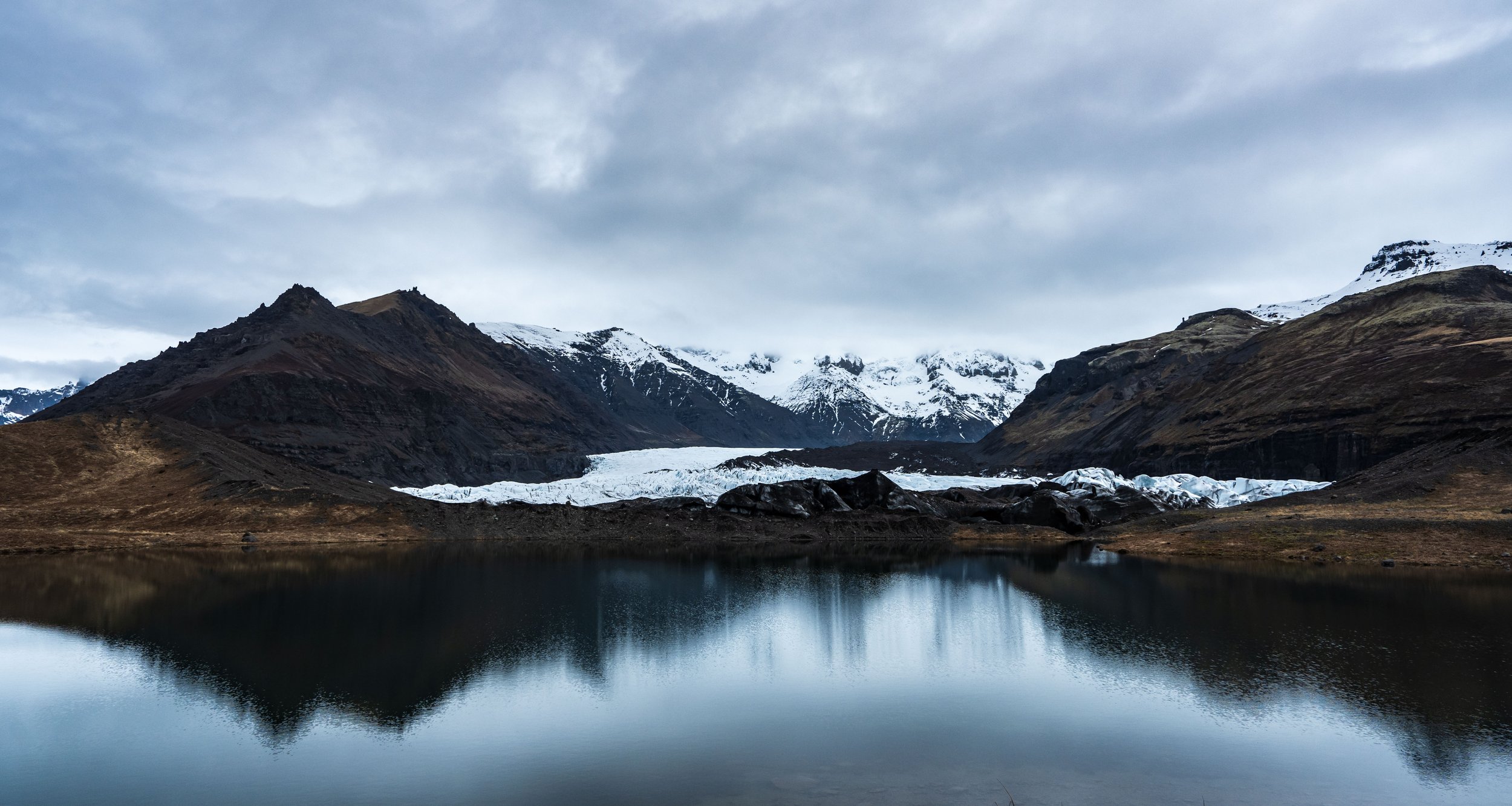 SvínafellsjökullGlacierIceland_3.28.25_by_ElliotMandel-1-2.jpg