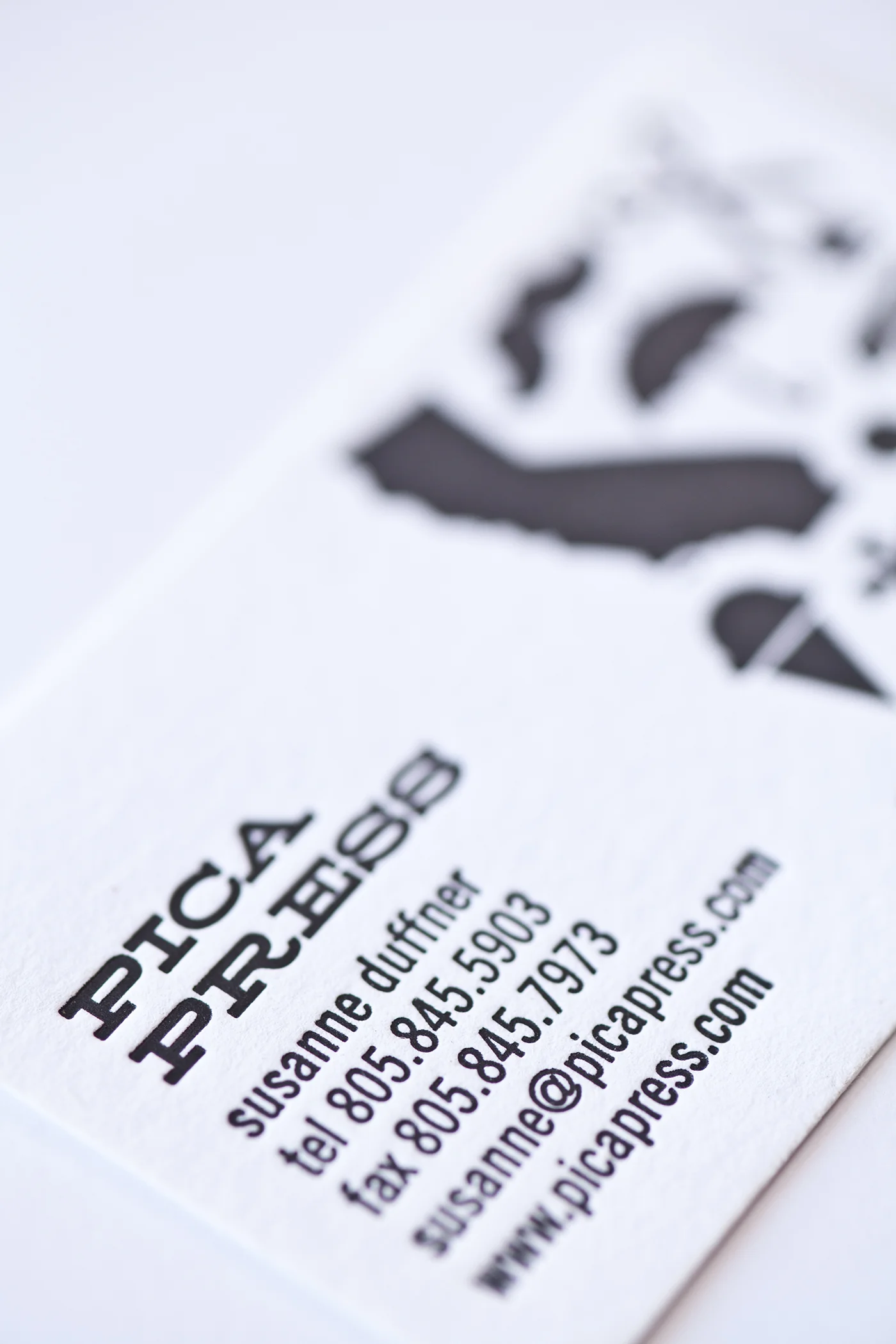 Pica-Press-Close.jpg
