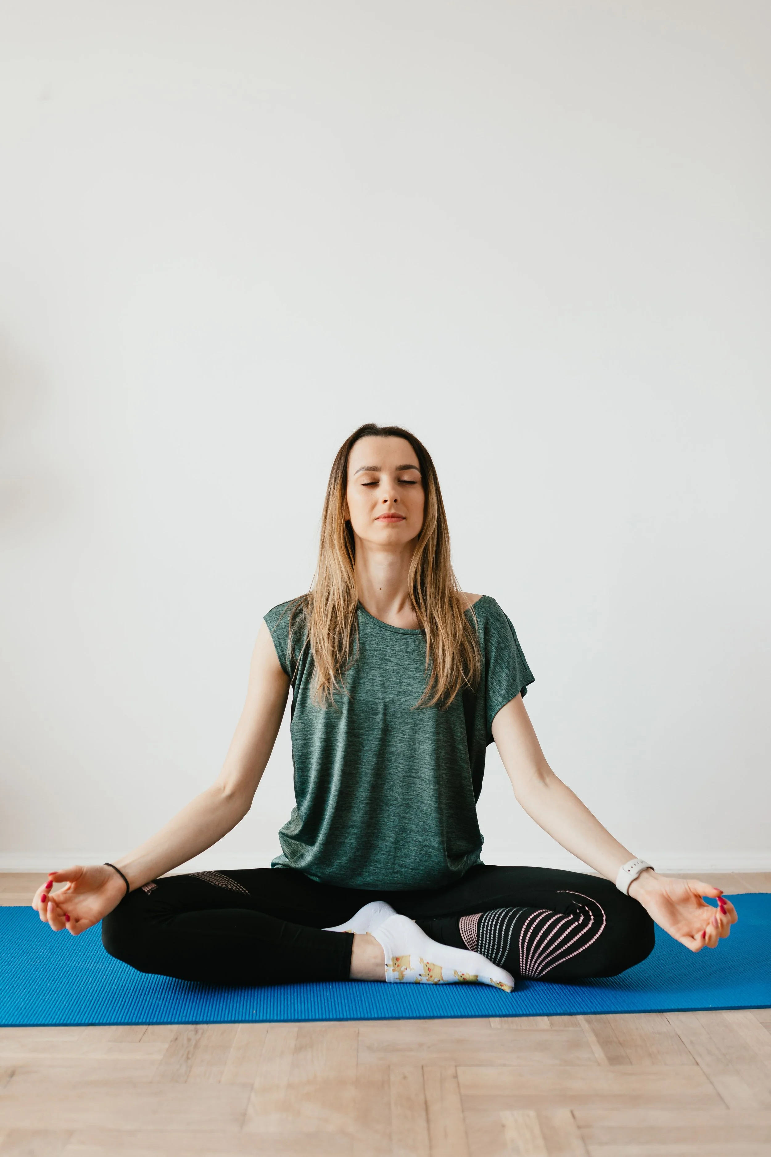 Ground, Flow &amp; Gather: A FREE Mindful Happy Hour