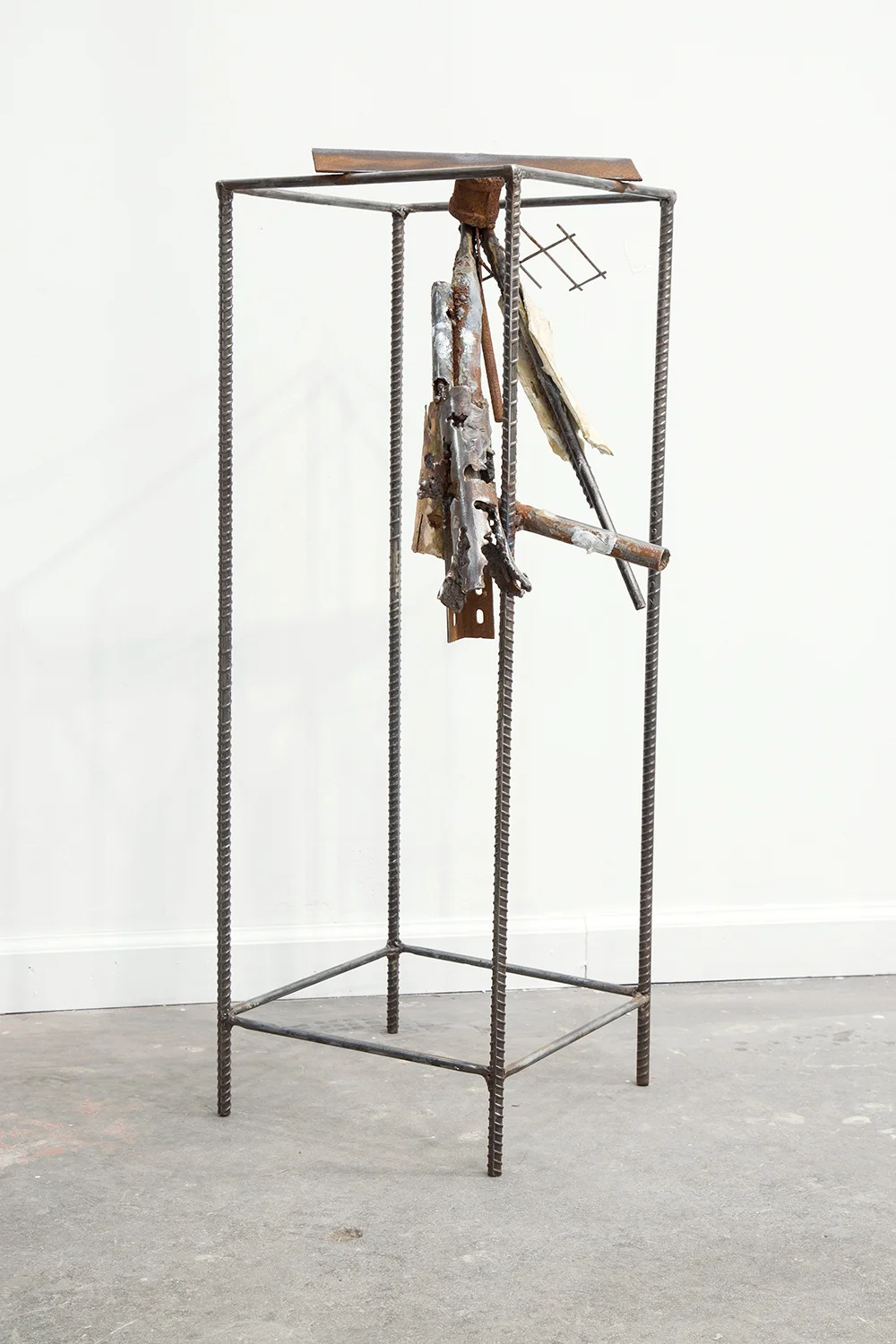 Easeled Idol II (2017) H36" x 18" x 13, steel, oil paint steel, animal bone