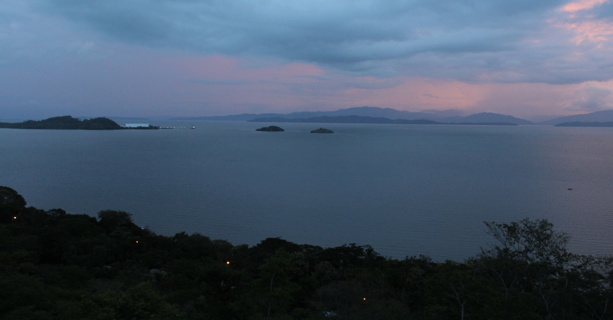 Sunset over Golfo de Moreno