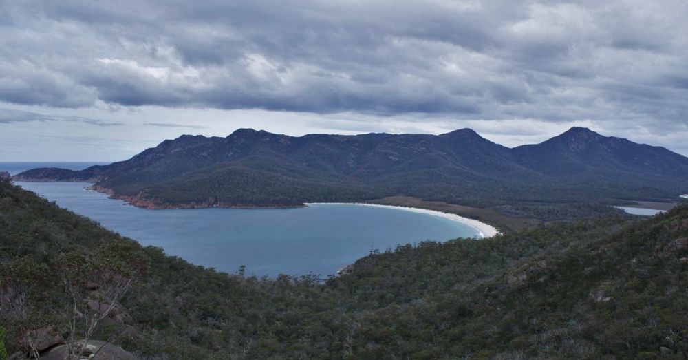 Wineglass Bay from the Lookout