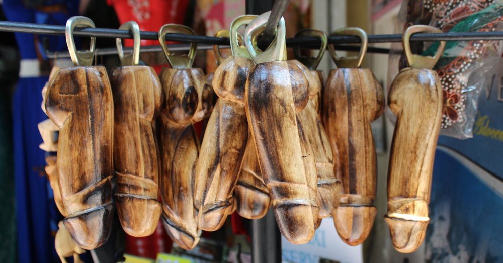 Wooden Penis Bottle Openers MarketPlace Ubud Bali Indonesia Stock Photo -  Alamy