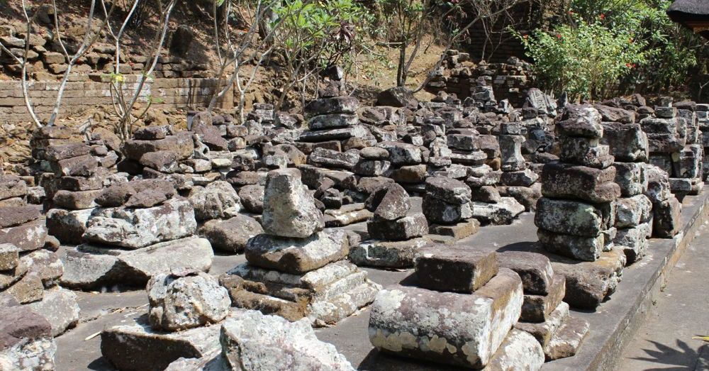 Rocks at the Elephant Cave