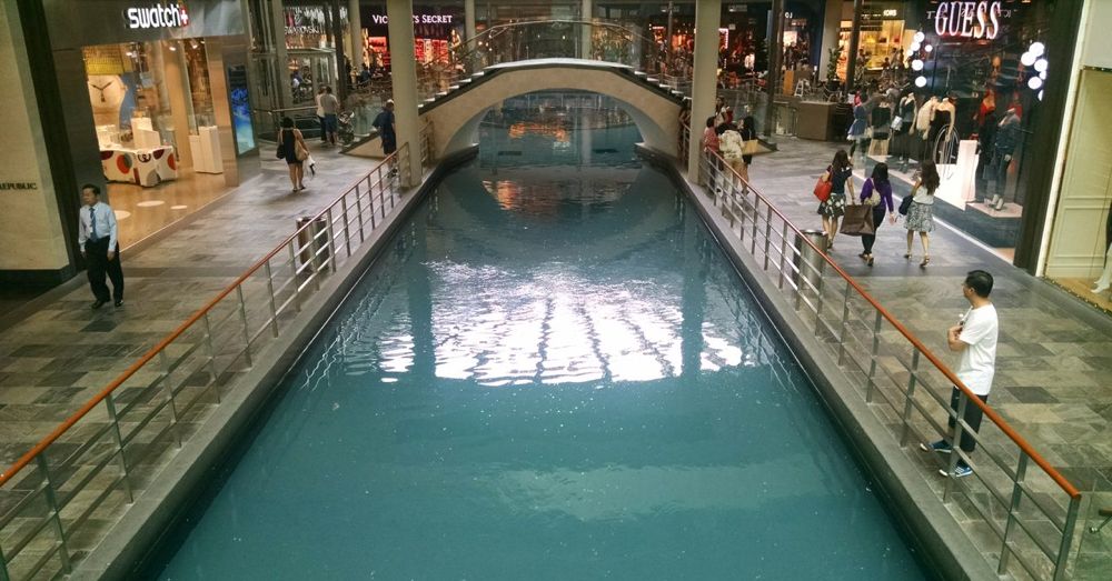 Canal in Marina Bay Sands Mall