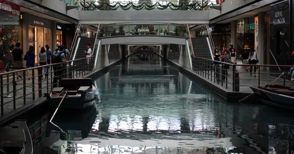 Canal in Marina Bay Sands Mall