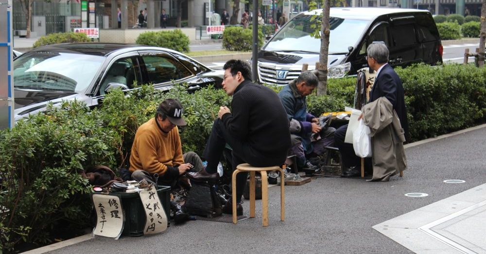 Tokyo Shoeshiner