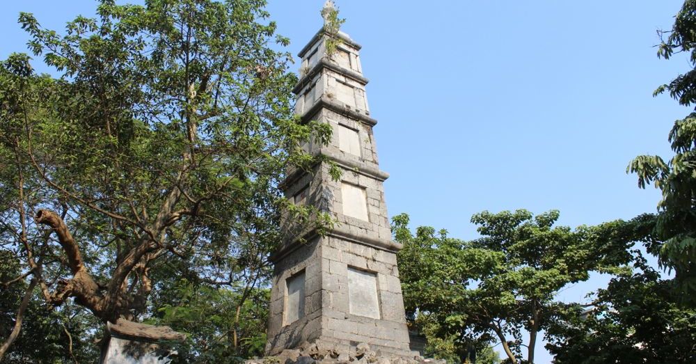 Outside the Temple of the Jade Mountain