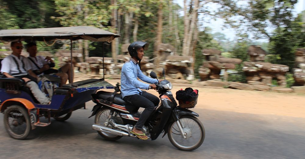 Tuk tuk on the move.