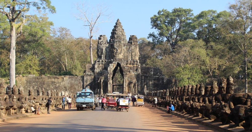 South Gate (into Angkor Thom)