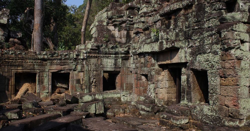 Preah Khan Courtyard