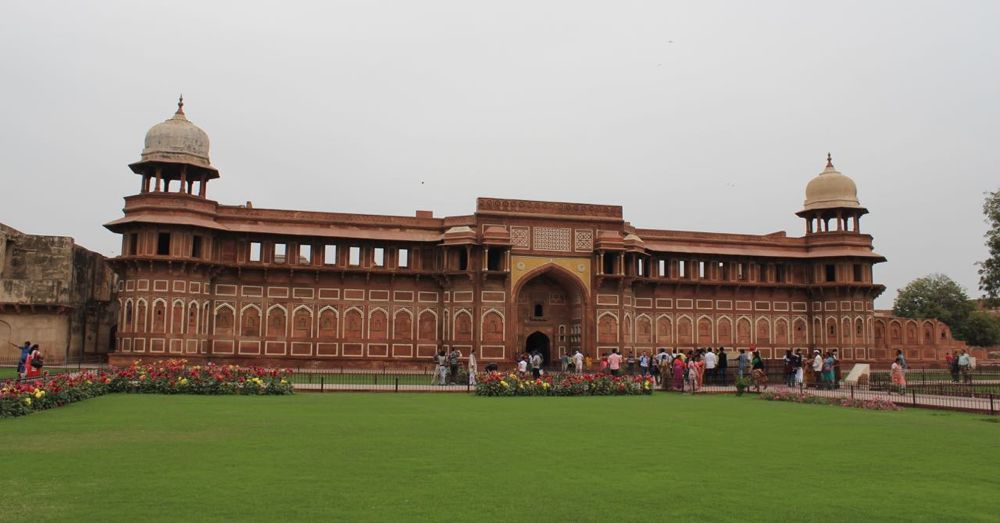 Jahangir Mahal, Agra Fort