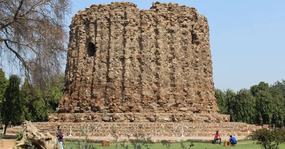 Alai Minar