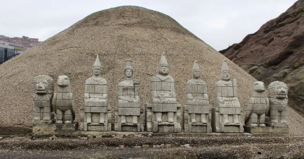 Nemrut Dağ at Miniatürk