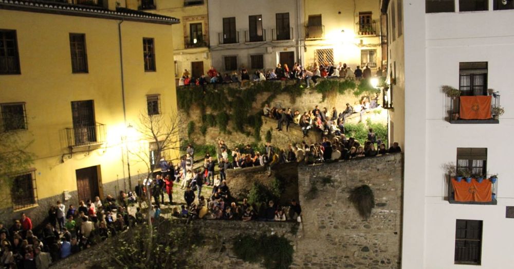 Semana Santa Crowd