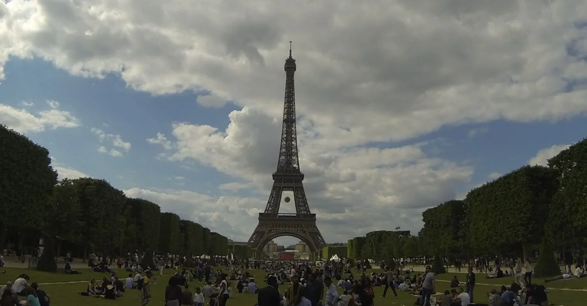 Rounding Out Paris
