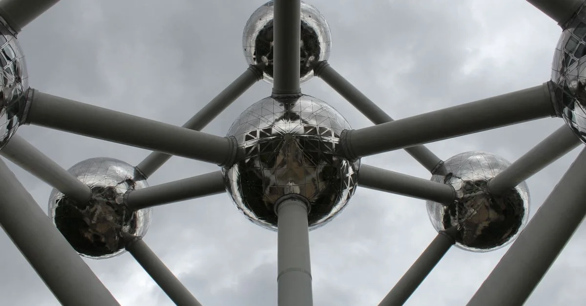 Further Explorations in Brussels