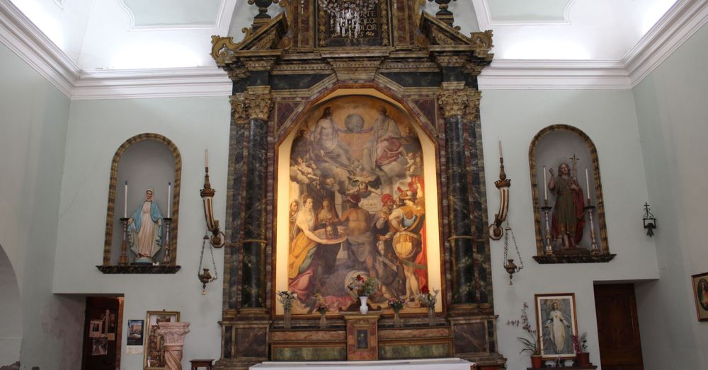 Chiesa dei Morti Altar