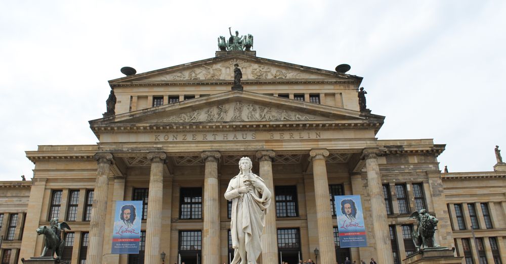 Konzerthaus with Schiller Monument
