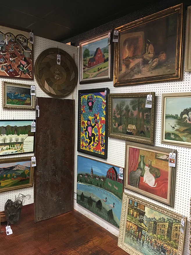 SneakPeakApril2018AuctionHall_25.jpg
