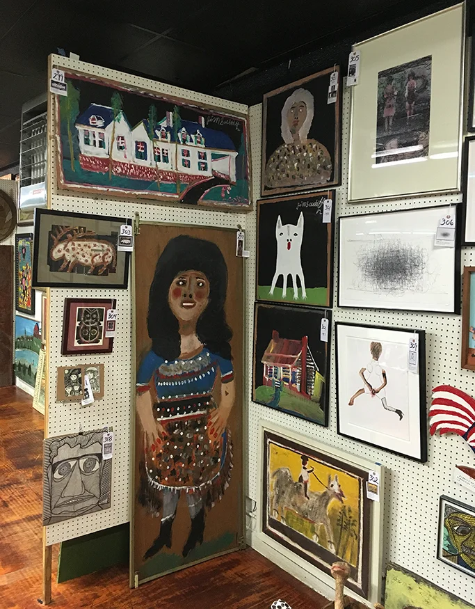 SneakPeakApril2018AuctionHall_26.jpg