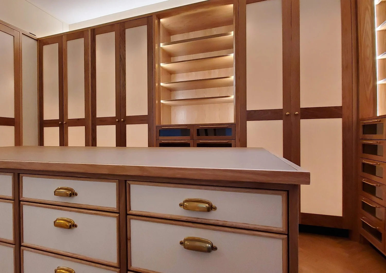 Custom Closets Company in Manhattan, NYC | New York City | NEW CLOSET