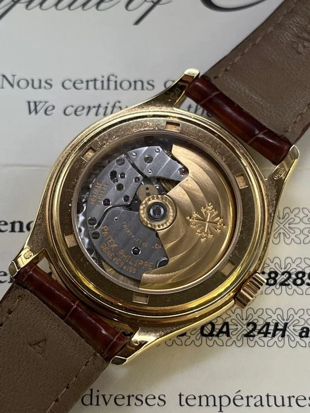 Patek Philippe 5035j Caseback.JPG