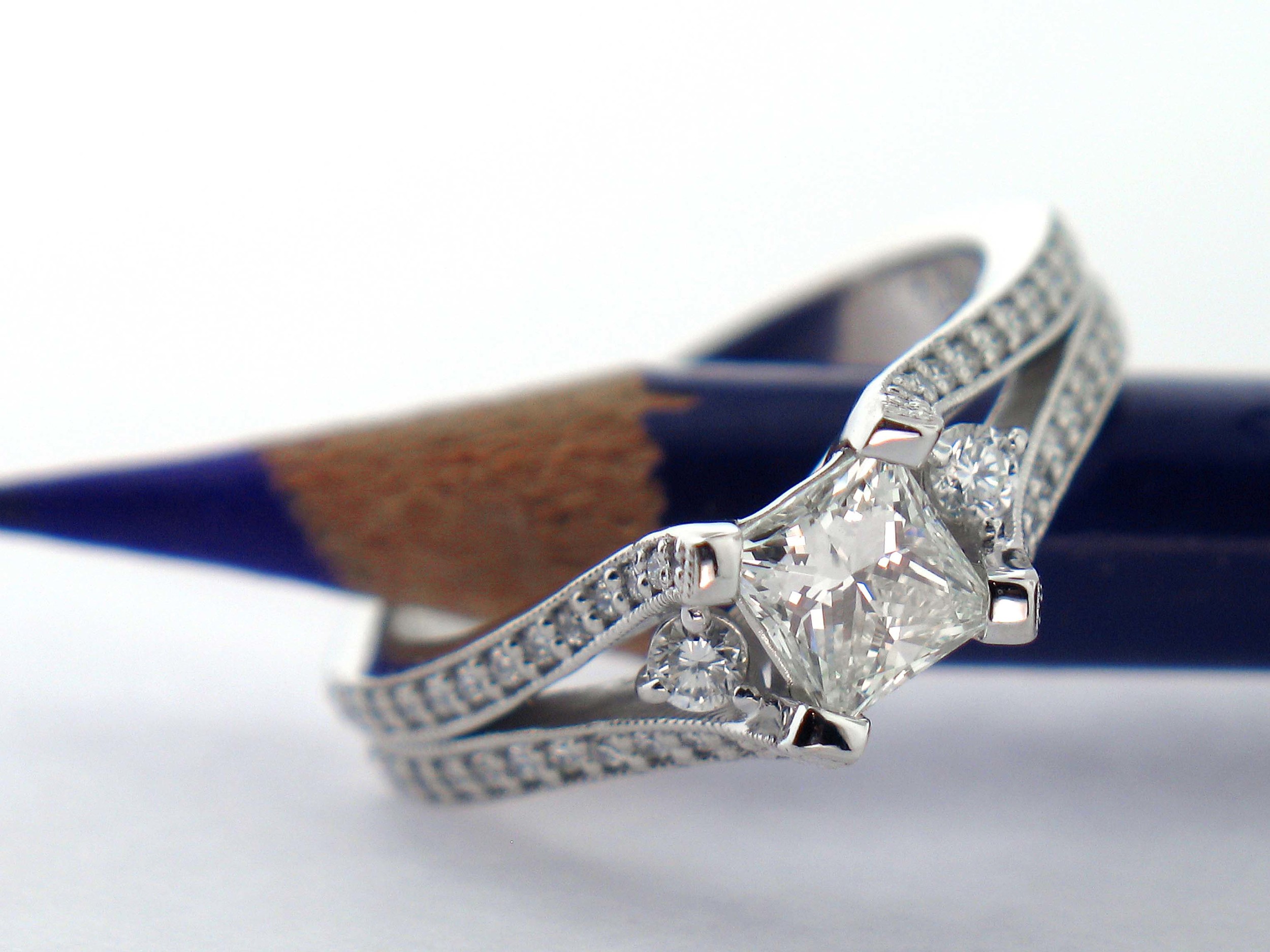 Custom Diamond Engagement Ring