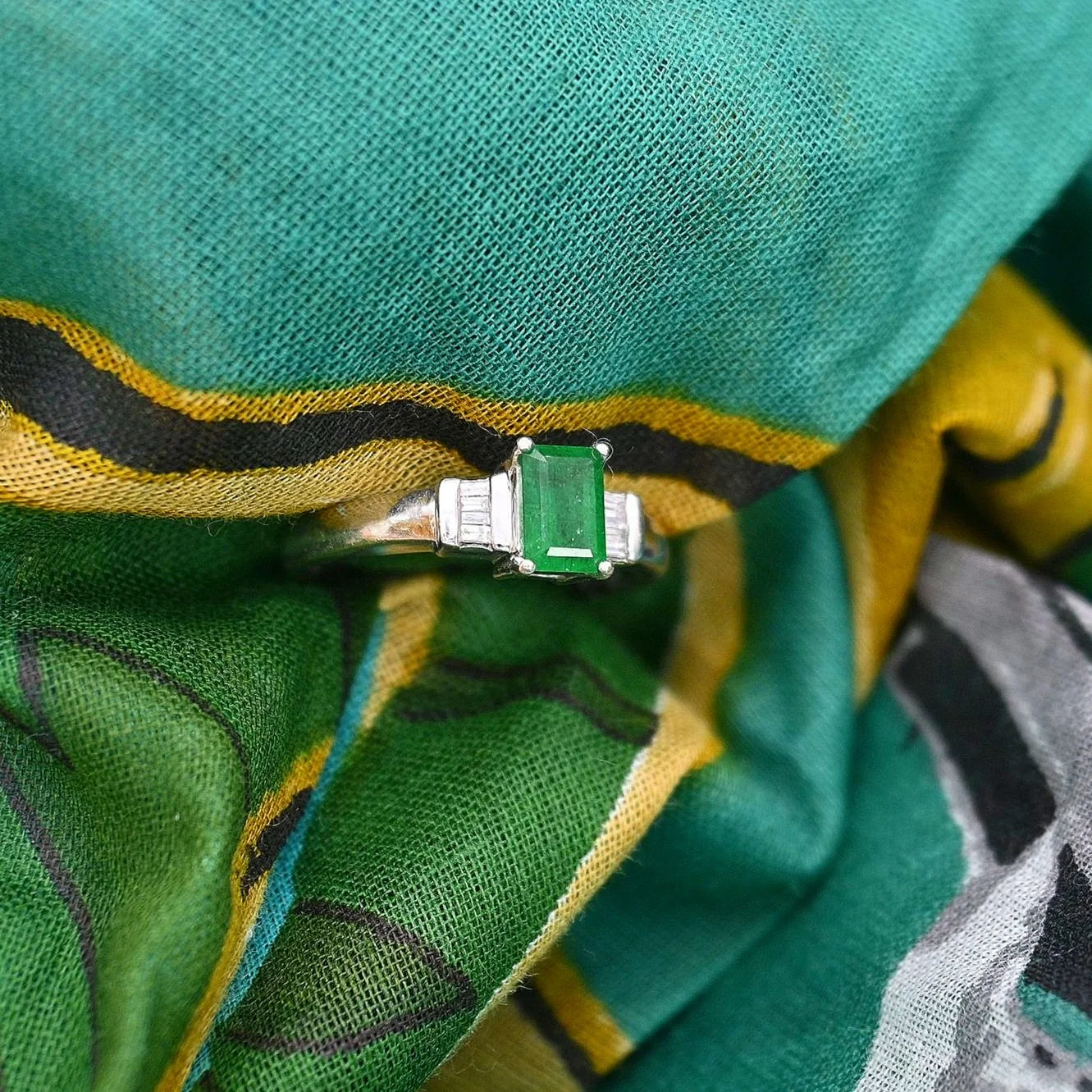 Emerald Gemstone Ring